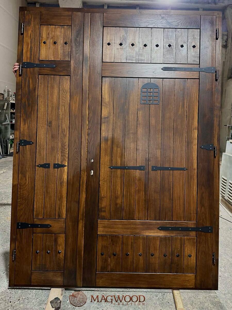 Usa rustica din lemn masiv de frasin